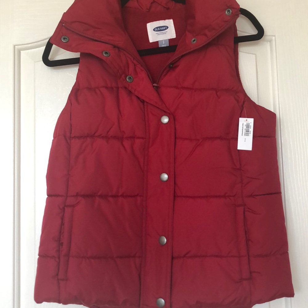 Old Navy Puffer Vest